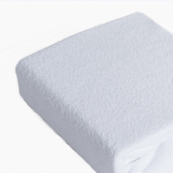 Προστατευτικό κάλυμμα στρώματος φροτέ-πετσετέ με περιμετρική φάσα που καταλήγει σε λάστιχο 180x200+40cm