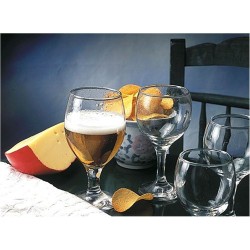 Γυάλινο ποτήρι κρασιού χωρητικότητας 21cl διαστάσεων φ7,6x14,7cm της σειράς KOUROS UNIGLASS