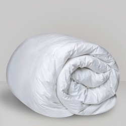 Παπλωματοθήκη απο την σειρά Laura 220x240cm με ύφανση περκάλι 80%βαμβάκι-20%πολυέστερ 144 κλωστών