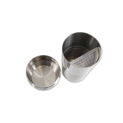 Σέικερ με σίτα από ανοξείδωτο ατσάλι  χωρητικότητας 600ml