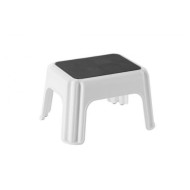 Σκαμπό μπάνιου Ιταλίας σε χρώμα λευκό με αντιολισθητική επιφάνεια 40x32x24hcm Σκαμπό μπάνιου Ιταλίας σε χρώμα λευκό με αντιολισθητική επιφάνεια 40x32x24hcm