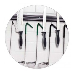 Μαγνήτης μαχαιριών επιτοίχιος με 2 μαγνητικές ταινίες και γάντζους 33cm ΙΝΟΧ