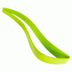 Πλαστικός κόπτης σε πράσινο χρώμα λειτουργεί και ως οδηγός σερβιρίσματος σε φέτες