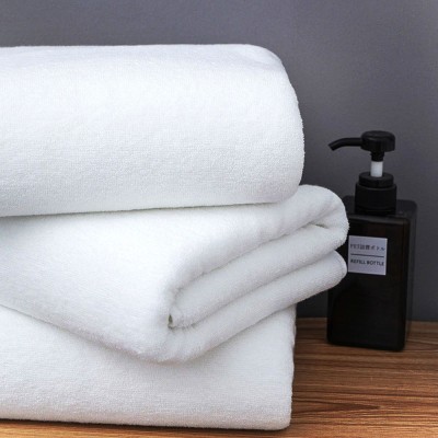Πετσέτα σώματος ξενοδοχείου σε λευκό χρώμα 3028 Afroditi 650gsm από 100% βαμβάκι διαστάσεων 80x150cm 