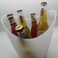 Σαμπανιέρα πλαστική PP σε λευκό χρώμα ματ με δύο χερούλια COLORATO