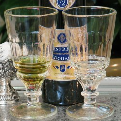 Ποτήρι κρασιού με πόδι κλασσικής γραμμής χωρητικότητας 300ml Φ8,5x16,5εκ. σειρά Absinthe LA ROCHERE