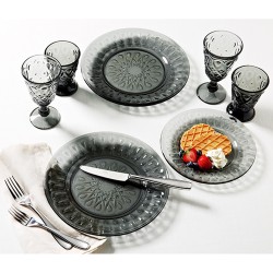 Γυάλινο ρηχό πιάτο φαγητού με περίτεχνο σκάλισμα σειρά Lyonnais σε γκρι χρώμα Φ26 LA ROCHERE σε συσκευασία 6 τεμαχίων