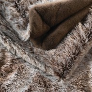 Ριχτάρι γούνα Σχ.Antartic choco διαστάσεων 180x220cm  Ριχτάρι γούνα Σχ.Antartic choco διαστάσεων 180x220cm