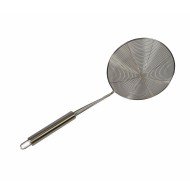 Μεταλλική κουτάλα με δίχτυ διαστάσεων 17,50cm Μεταλλική κουτάλα με δίχτυ διαστάσεων 17,50cm