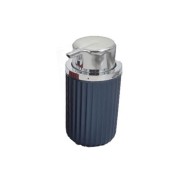 Πλαστικό dispenser 500ml “EMI” ιδανικό για κρεμοσάπουνα και αντισηπτικά σε χρώμα μπλε με ασημί Πλαστικό dispenser 500ml “EMI” ιδανικό για κρεμοσάπουνα και αντισηπτικά σε χρώμα μπλε με ασημί