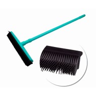 Σκούπα με μεταλλικό κοντάρι trf με λαστιχένιες τρίχες Σκούπα με μεταλλικό κοντάρι trf με λαστιχένιες τρίχες