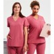 Γυναικεία ελαστική μπλούζα νοσηλευτικής 2 τσέπες μπροστά σε ροζ χρώμα νούμερο Medium