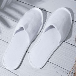 Σετ παντόφλες TERRY ξενοδοχείου με σόλα 2mm σε λευκό χρώμα συσκευασία 100 τμχ Σετ παντόφλες TERRY ξενοδοχείου με σόλα 2mm σε λευκό χρώμα συσκευασία 100 τμχ