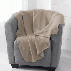Κουβέρτα Polar fleece Malou taupe 100% polyester διαστάσεων 125x150cm 