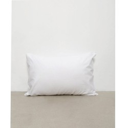 Μαξιλαροθήκη "Lux" 144 κλωστών σύνθεση 50% βαμβάκι - 50% πολυεστέρας σε λευκό χρώμα διαστάσεων 50Χ70cm Μαξιλαροθήκη "Lux" 144 κλωστών σύνθεση 50% βαμβάκι - 50% πολυεστέρας σε λευκό χρώμα διαστάσεων 50Χ70cm