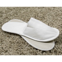 Παντόφλες μίας χρήσης Non Woven σε λευκό χρώμα σε συσκευασία 200 τεμαχίων