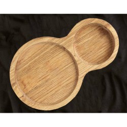 Πιάτο από ξύλο καστανιάς σερβιρίσματος ποτού και συνοδευτικού με σχέδιο που ξεχωρίζει ROZOS