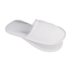Παντόφλες πολυτελείας κλειστές πετσετέ με σόλα πάχους 5mm σε λευκό χρώμα