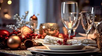 Πώς στρώνουμε το γιορτινό τραπέζι για να ικανοποιήσουμε τους καλεσμένους μας