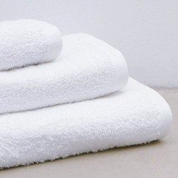 Πετσέτα προσώπου Νέδα σε λευκό χρώμα 100% βαμβακερή 50x100cm πενιέ 550gr/m²