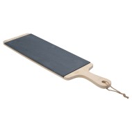 Πλατώ σερβιρίσματος σχιστόλιθου με ξύλινη βάση διαστάσεων 55x15cm Πλατώ σερβιρίσματος σχιστόλιθου με ξύλινη βάση διαστάσεων 55x15cm