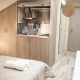 Πολυκουζίνα mini kitchen 105cm απόχρωση δρυς sychro για ξενώνες, γραφεία & φοιτητικά studio