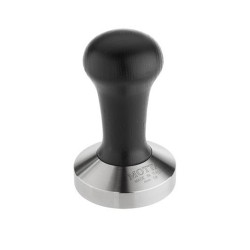 Πρέσσα καφέ (tamper) με ξύλινη λαβή σε μαύρο χρώμα και επίπεδη βάση αλουμινίου Φ58 Ιταλικής κατασκευής Motta