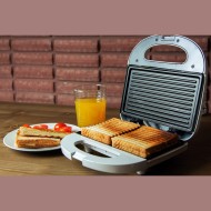 Τοστιέρα ST-22ST7 πλάκες τύπου grill σε λευκό χρώμα ισχύος 750W Τοστιέρα ST-22ST7 πλάκες τύπου grill σε λευκό χρώμα ισχύος 750W