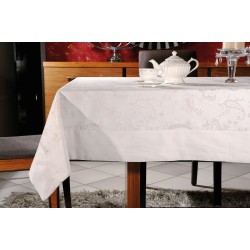 Τραπεζομάντηλο 8070 διαστάσεων 160x260cm σε χρώμα εκρού με ύφανση ζακάρ Τραπεζομάντηλο 8070 διαστάσεων 160x260cm σε χρώμα εκρού με ύφανση ζακάρ