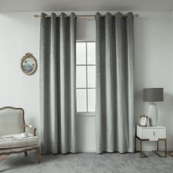 Κουρτίνα βελούδο σκίασης με 8 μεταλλικούς κρίκους Art 8399 διαστάσεων 140x270cm σε χρώμα ασημί Κουρτίνα βελούδο σκίασης με 8 μεταλλικούς κρίκους Art 8399 διαστάσεων 140x270cm σε χρώμα ασημί