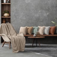 Μαξιλαροθήκη διακοσμητική Lamb Art 8570 διαστάσεων 42x42cm σε χρώμα της άμμου Μαξιλαροθήκη διακοσμητική Lamb Art 8570 διαστάσεων 42x42cm σε χρώμα της άμμου