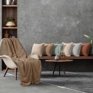 Μαξιλαροθήκη διακοσμητική Lamb Art 8570 διαστάσεων 42x42cm σε χρώμα μπεζ Μαξιλαροθήκη διακοσμητική Lamb Art 8570 διαστάσεων 42x42cm σε χρώμα μπεζ