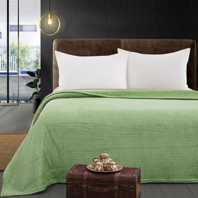 Κουβέρτα μονόχρωμη υπέρδιπλη Fleece Art 11552 διαστάσεων 220x240cm σε πράσινο χρώμα