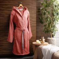 Μπουρνούζι με κουκούλα Art 3421 σε χρώμα κοραλί 100% βαμβακερό νούμερο 3XL   Μπουρνούζι με κουκούλα Art 3421 σε χρώμα κοραλί 100% βαμβακερό νούμερο 3XL